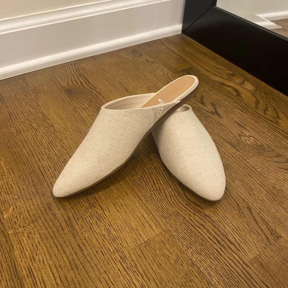 Old Navy Women’s Canvas Mule Flats